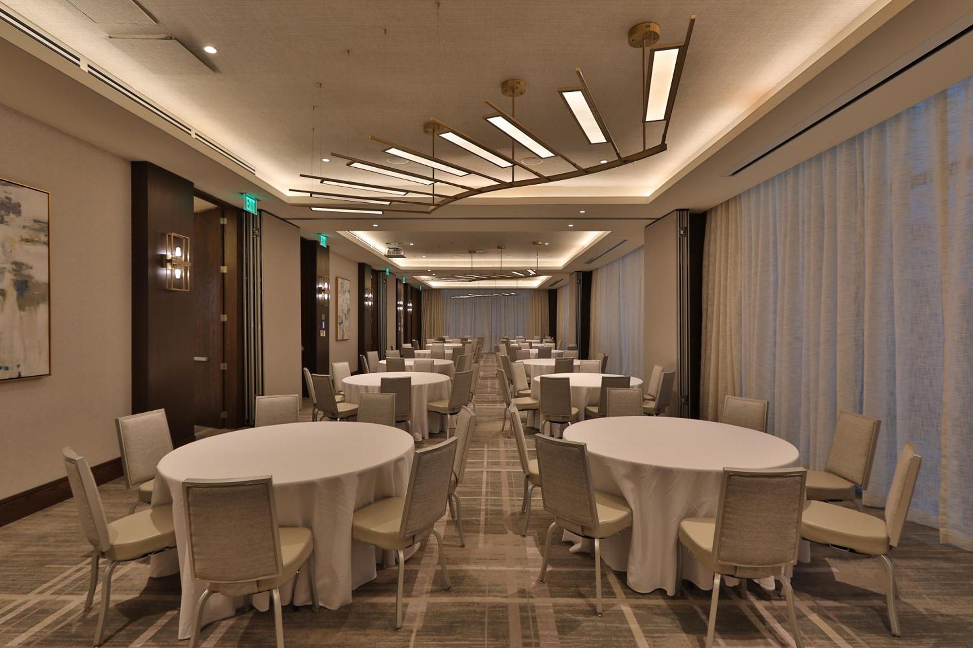 Hotel Courtyard By Marriott Santo Domingo Piantini Esterno foto