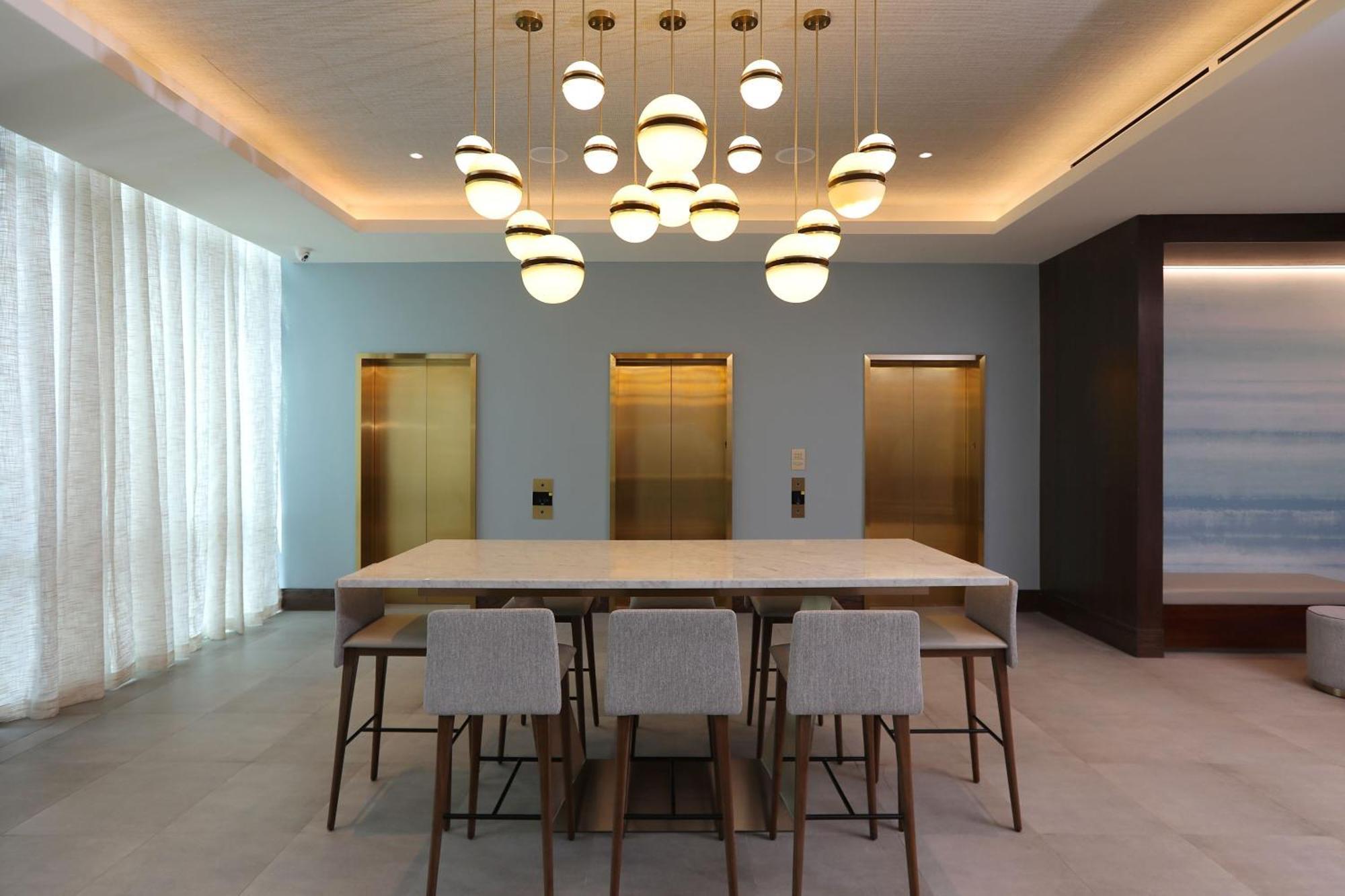 Hotel Courtyard By Marriott Santo Domingo Piantini Esterno foto