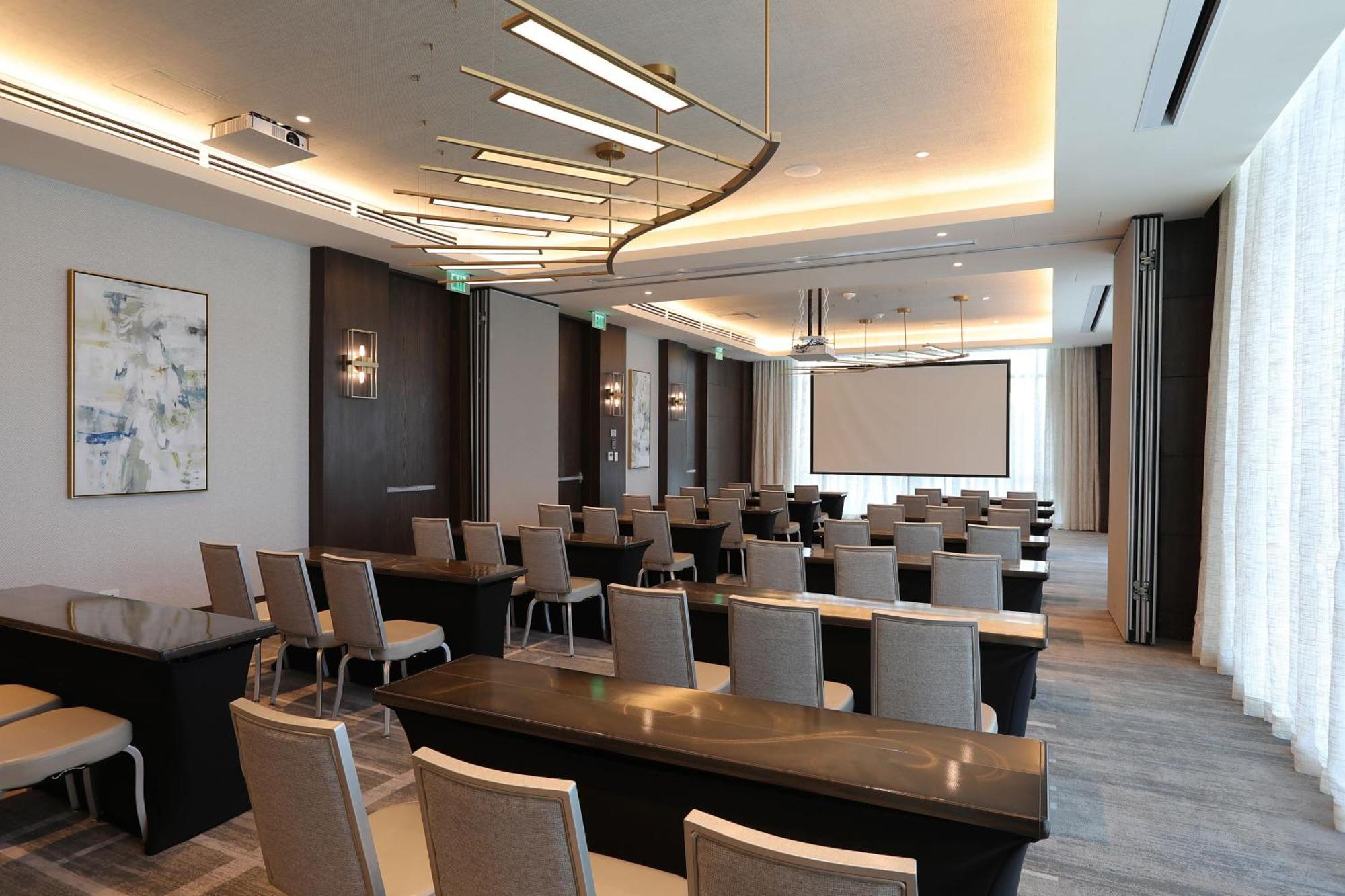 Hotel Courtyard By Marriott Santo Domingo Piantini Esterno foto