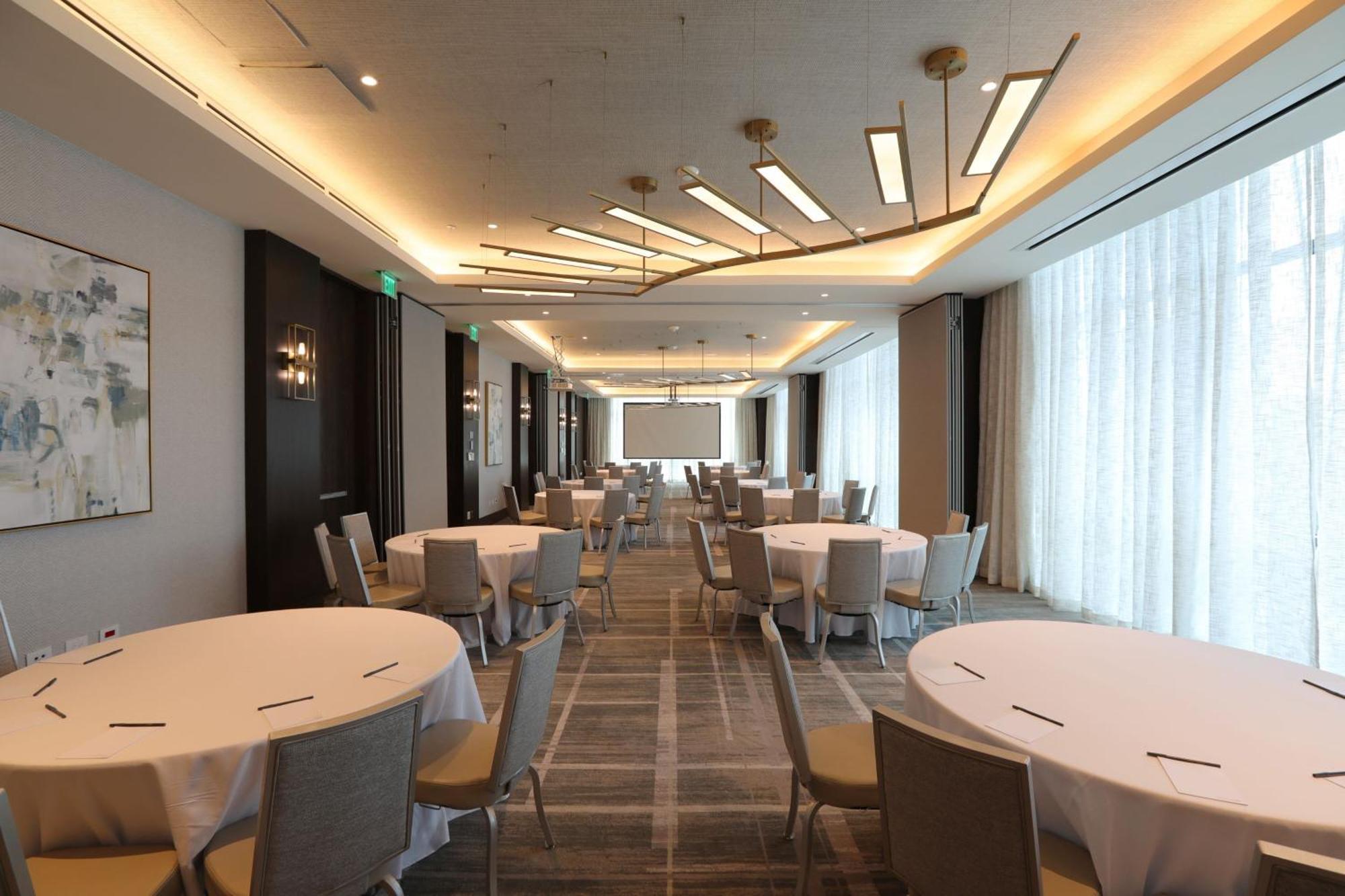 Hotel Courtyard By Marriott Santo Domingo Piantini Esterno foto